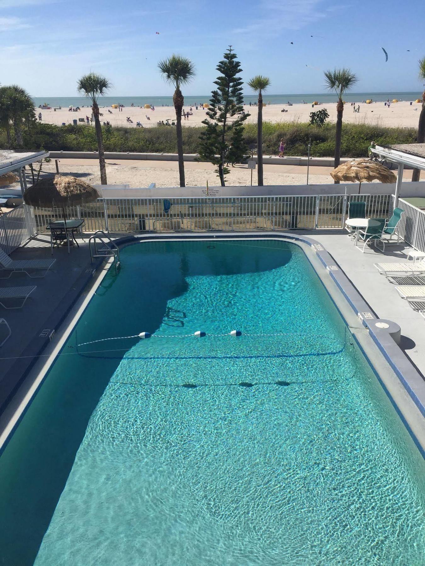 Ibeach Resort جزيرة تريجر المظهر الخارجي الصورة